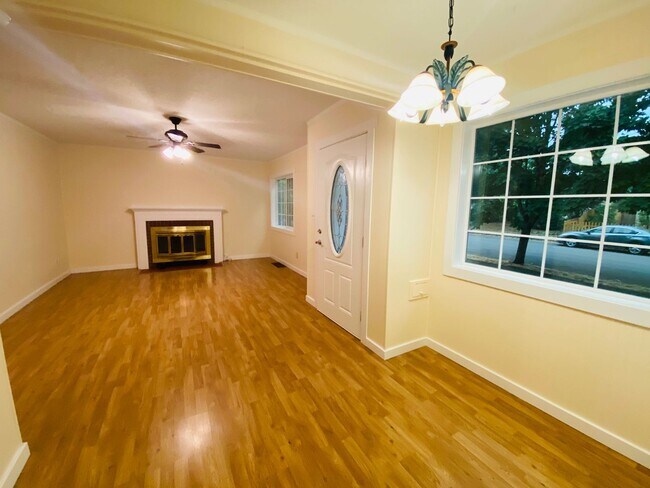 Foto del edificio - Beautiful 2 Bedrooms 2 Bath Downtown Vanco...