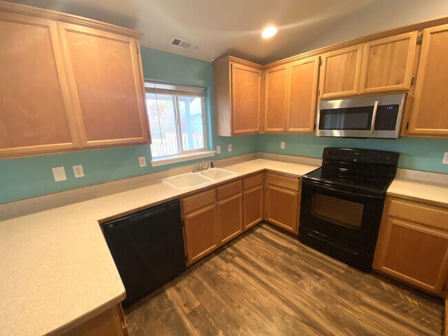 Foto del edificio - 1414 Pheasant Way