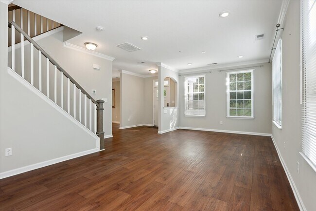 Building Photo - 1208 Kings Land Court