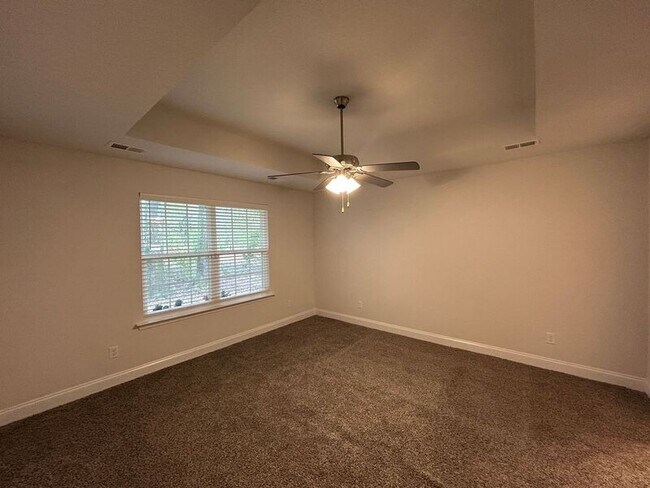 Building Photo - 5909 Kuykendall Dr