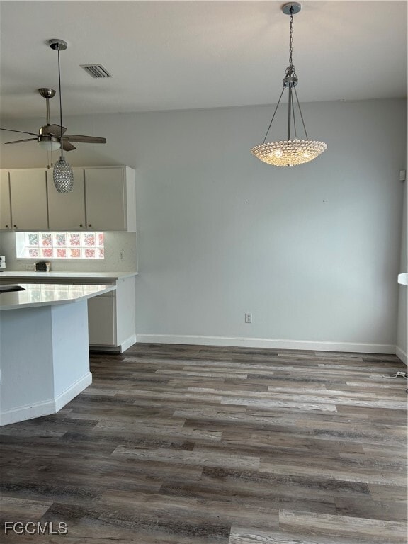 Building Photo - 10700 Aqua Surf Ct