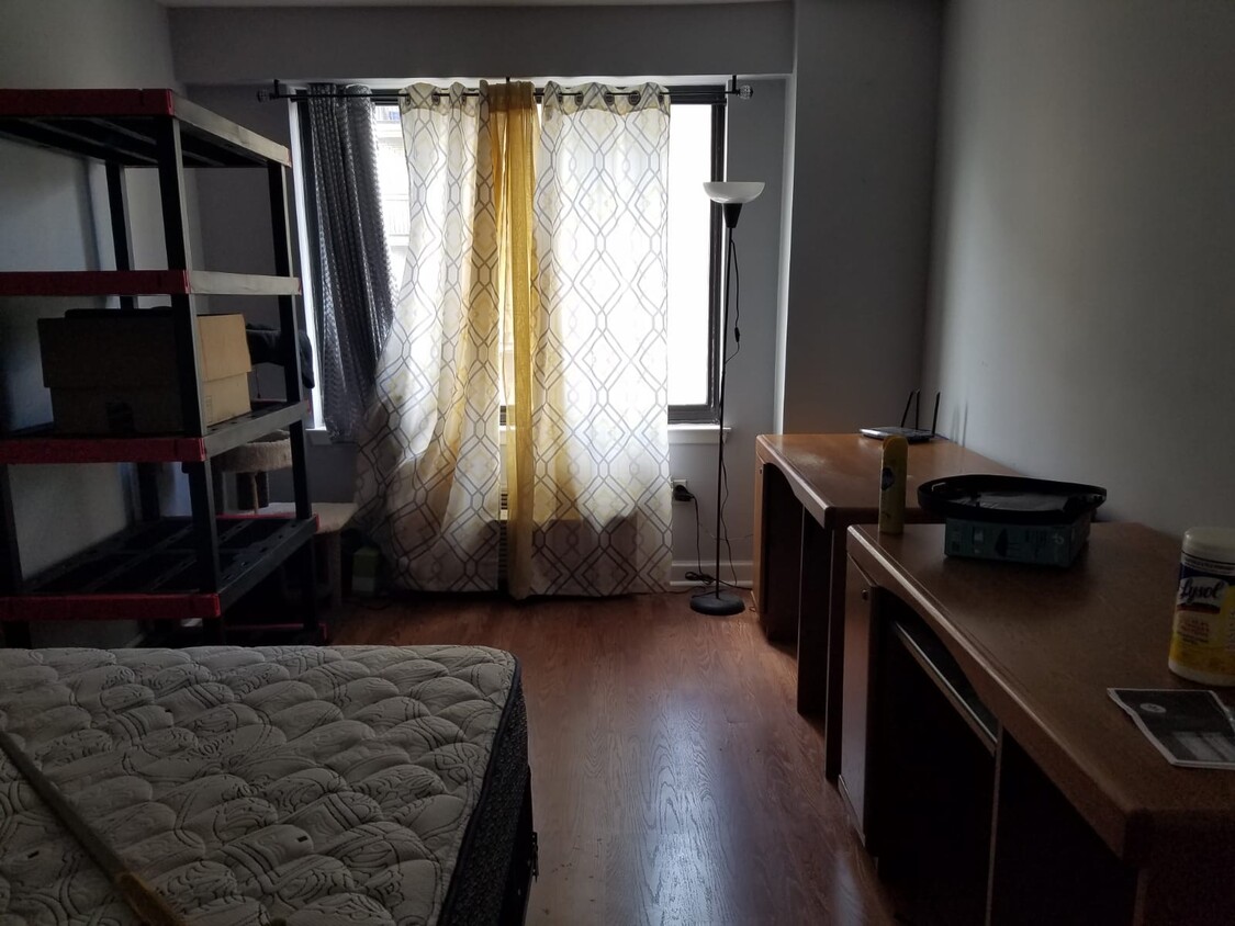 Private room 2nd bedroom available for rent - 307 Prospect Ave