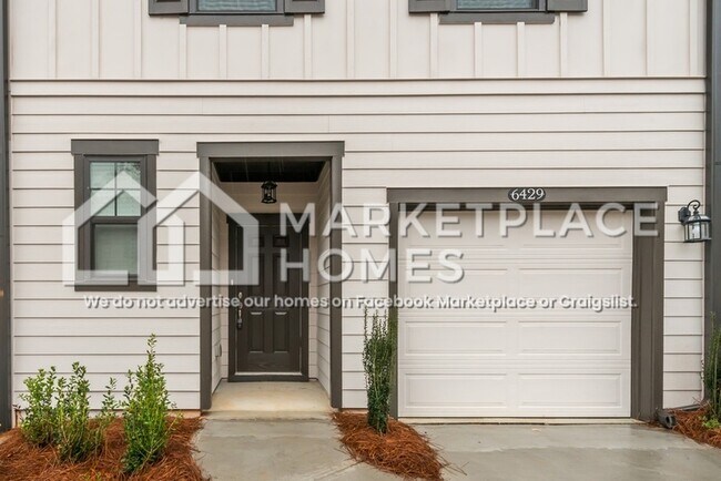 Foto del edificio - 6429 Mountain Home Way