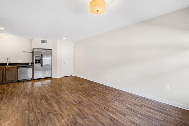 Foto del edificio - 924 E 51st St