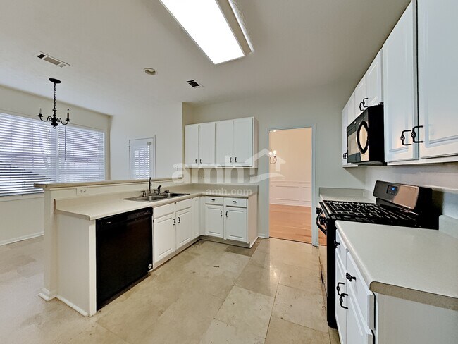 Foto del edificio - 402 Cobalt Valley Ln