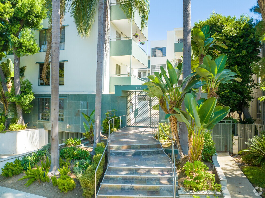 454 N Oakhurst Dr Multifamily in Beverly Hills, CA Westside Rentals