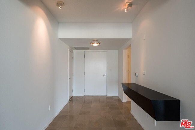 Foto del edificio - 13600 Marina Pointe Dr