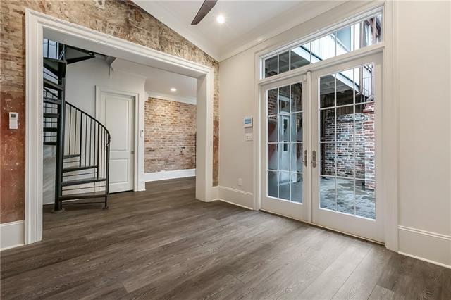 Building Photo - 832 Lafayette St