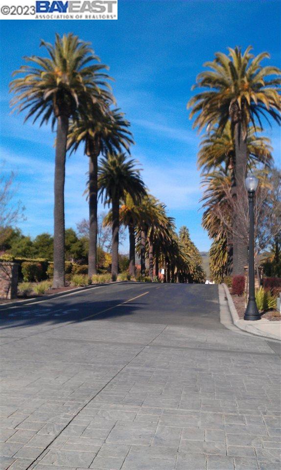 Foto del edificio - 43401 Laurel Glen Cmn