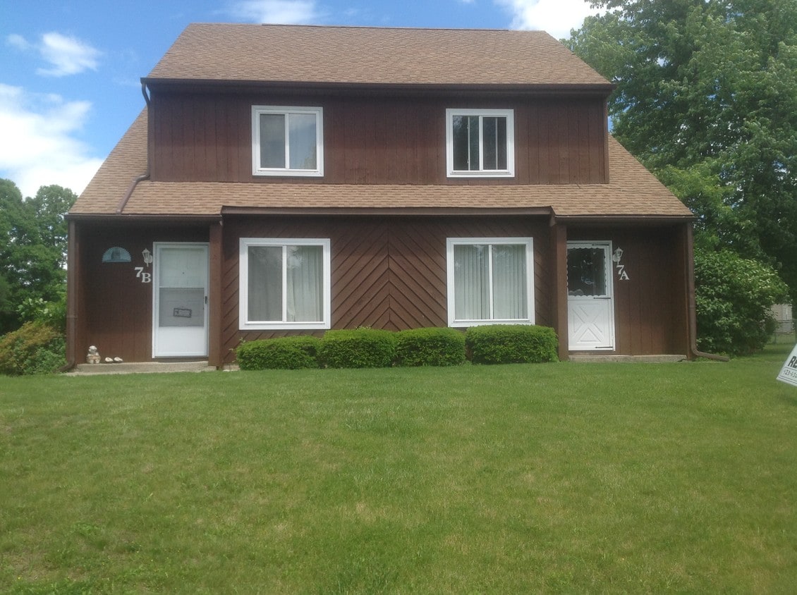 Front view - 7 Harvest Way