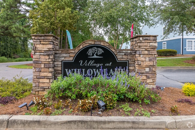 Building Photo - Village at Willow Lake
