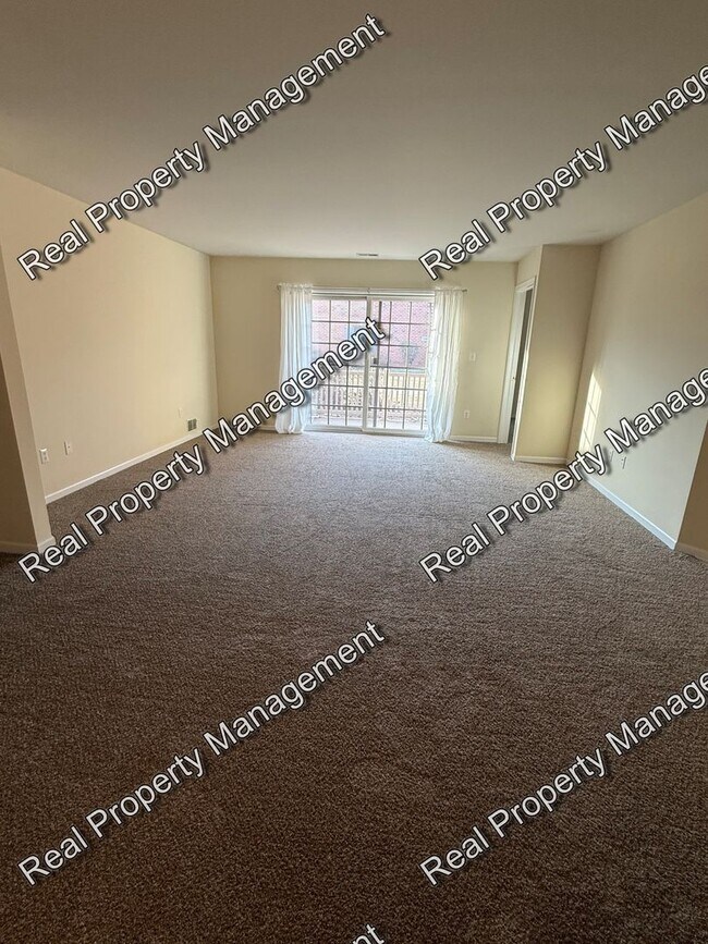 Foto del edificio - 2 Bedroom Condo