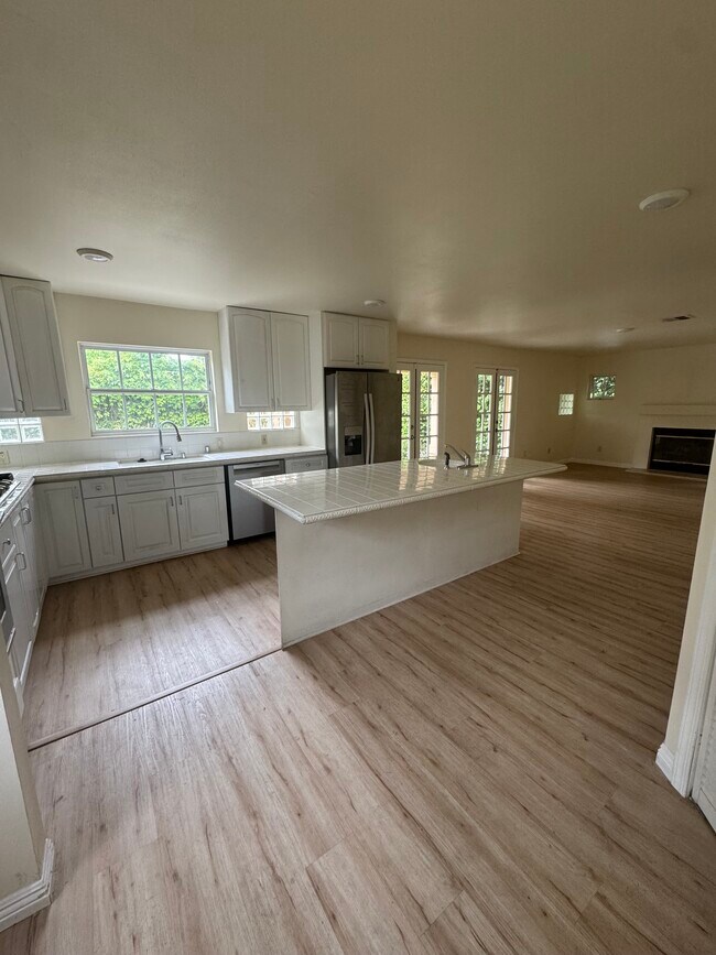 Kitchen View 1 - 2707 Veteran Ave