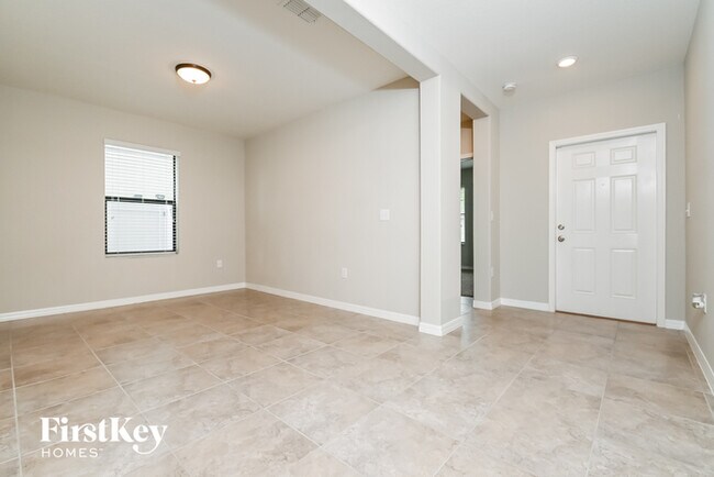 Foto del edificio - 14827 Crescent Rock Drive