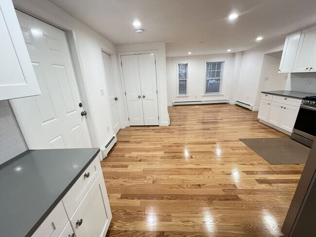 Foto del edificio - 50 Conant St