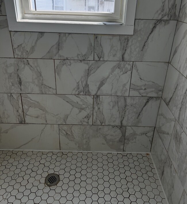 Building Photo - 4 Quigley Ct