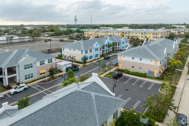 905 sw 12th Ave Delray Beach, FL 33444 - Island Cove Apartments