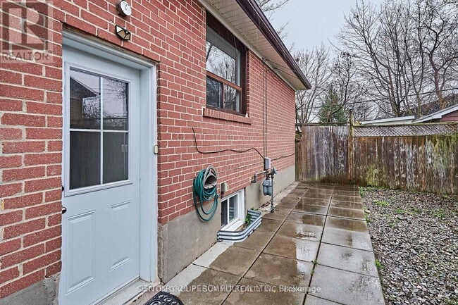 Building Photo - 48 Tulloch Dr