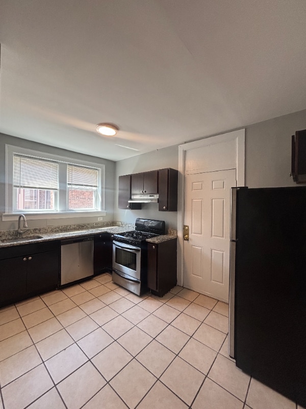 Foto principal - 8000 S Champlain Ave