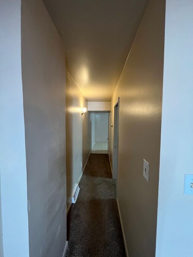 Foto del edificio - 218-220 Lenker Ave. Sunbury