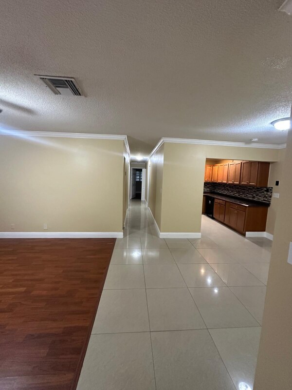 Building Photo - 11171 NW 39th St