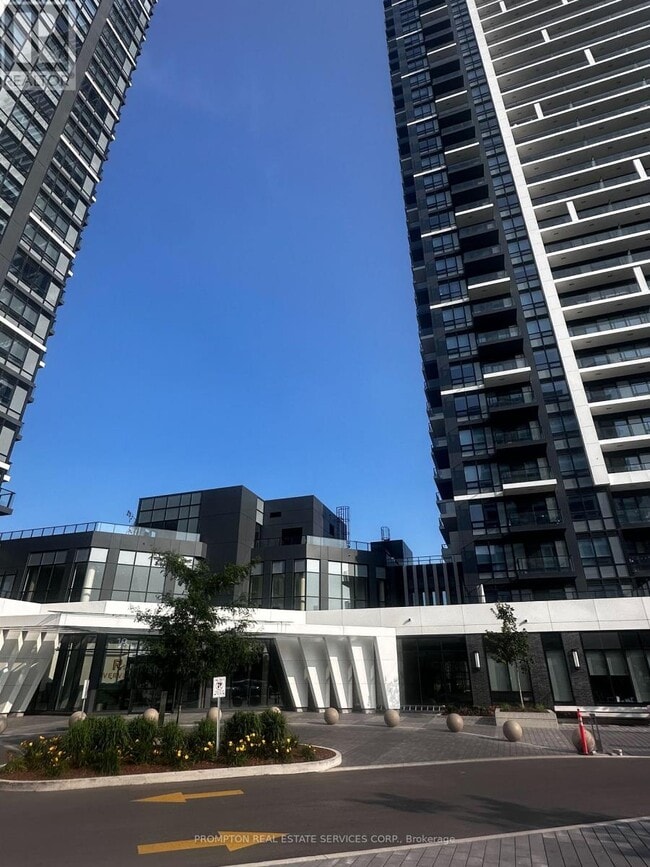 Building Photo - 8 Water Walk Dr