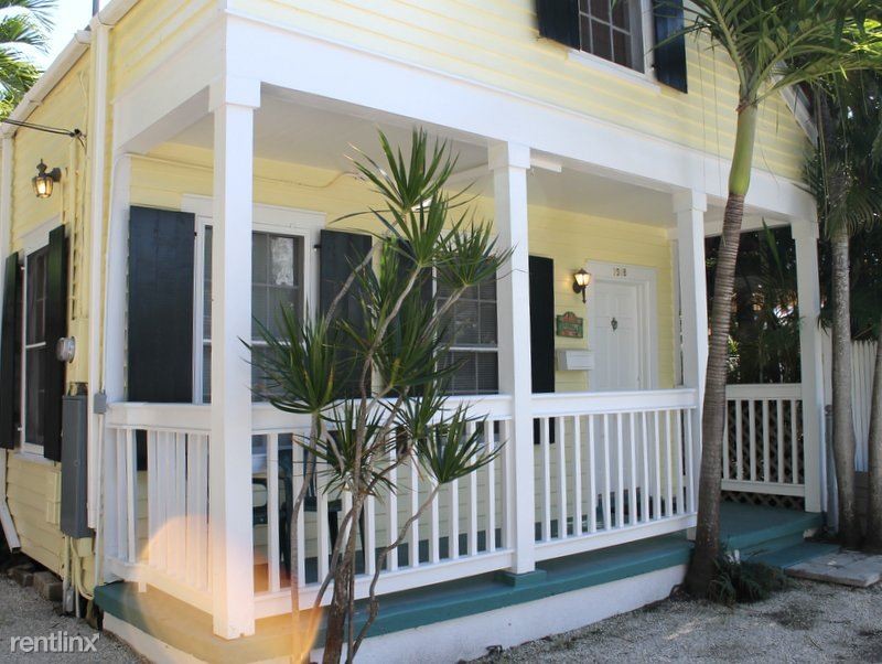 Primary Photo - 2 br, 2 bath 4plex - Key Lime Pie