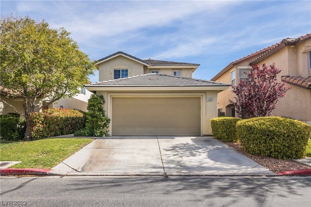 Primary Photo - 9360 Canalino Dr