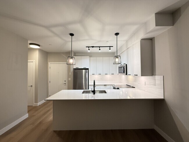 Photo du bâtiment - 22562-22562 121 Ave