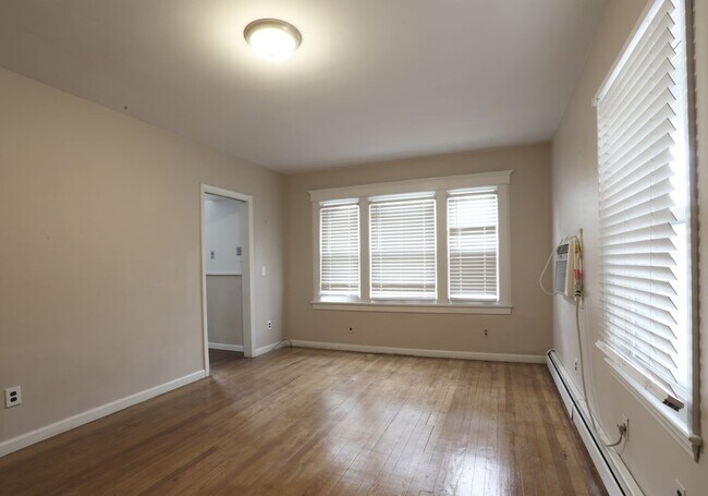 Foto del edificio - 189 Hawthorne Ave
