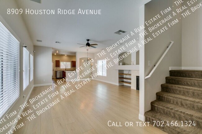 Foto del edificio - 8909 Houston Ridge Ave