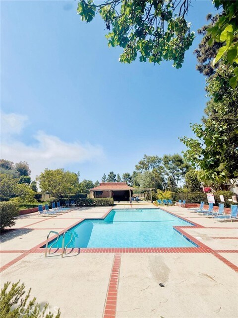 Foto del edificio - 27939 Ridgebrook Ct