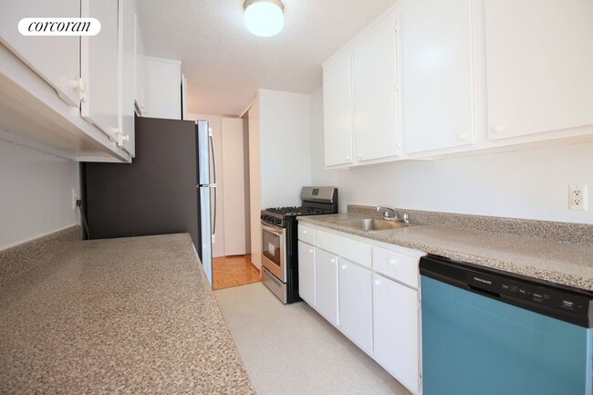 Foto del edificio - 401 2nd Ave