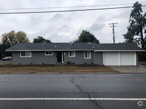 Building Photo - 875 N Johnson Rd