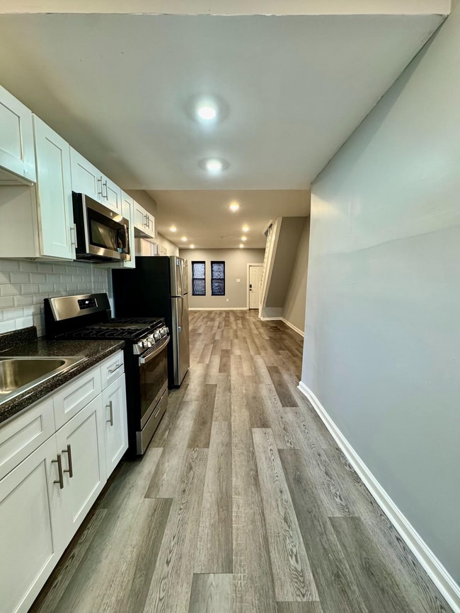 Foto del edificio - 108 N 56th St