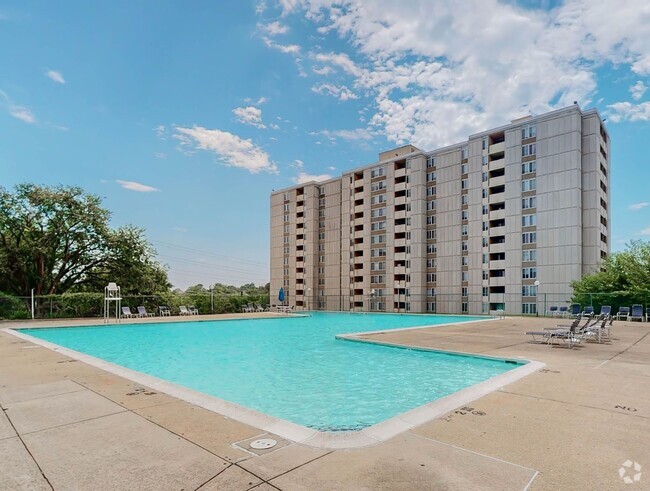 Building Photo - Takoma Towers