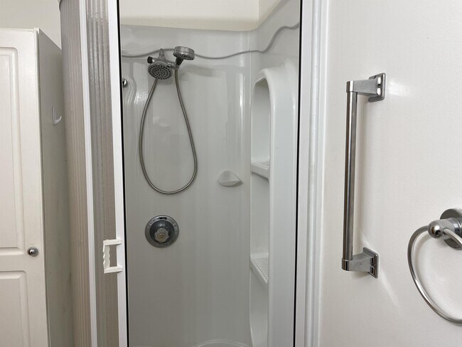 Foto del edificio - 2602 Softwind St