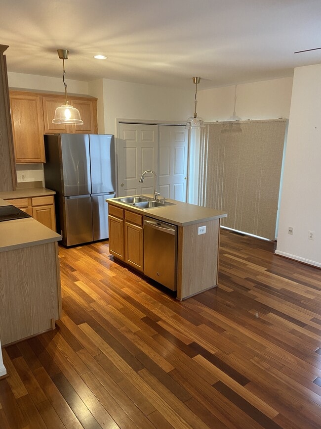 Photo - 42710 Cool Breeze Square Townhome