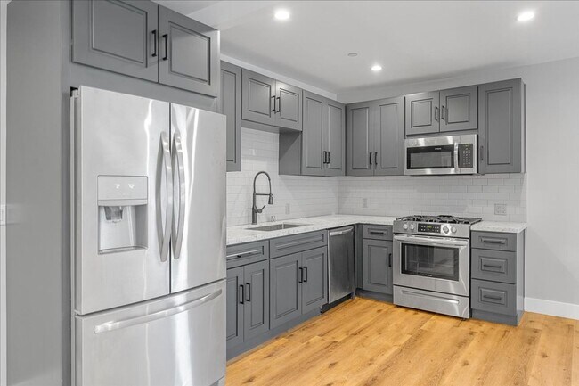 Foto del edificio - 1182 West Blvd