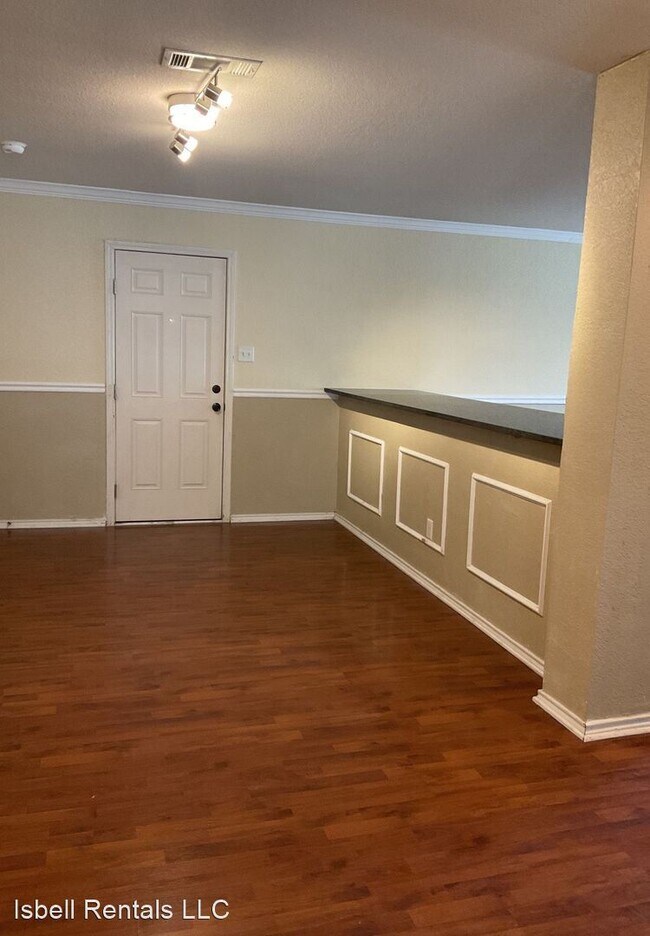 Building Photo - 3 br, 2 bath House - 3505 Lakecrest Drive
