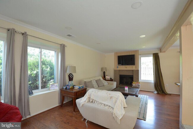 Foto del edificio - 4501 Flintstone Rd