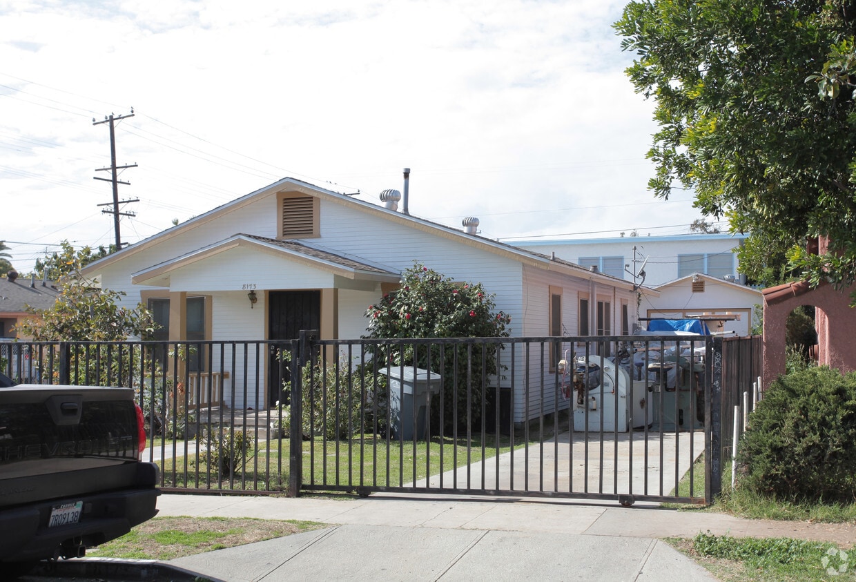 Building Photo - 8173 Cypress Ave