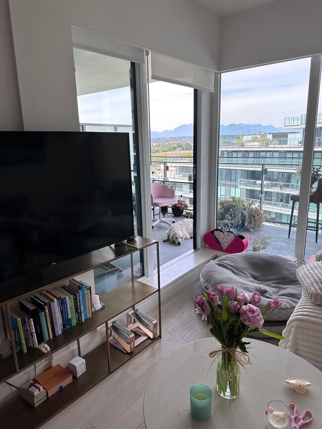 Building Photo - 6811 Pearson Way