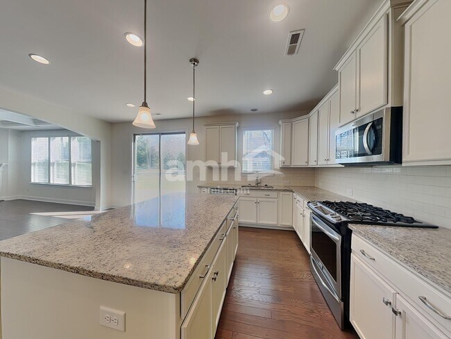 Foto del edificio - 10075 Fox Trotter Ln