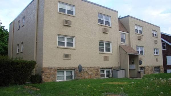 Primary Photo - 613 N Broad St