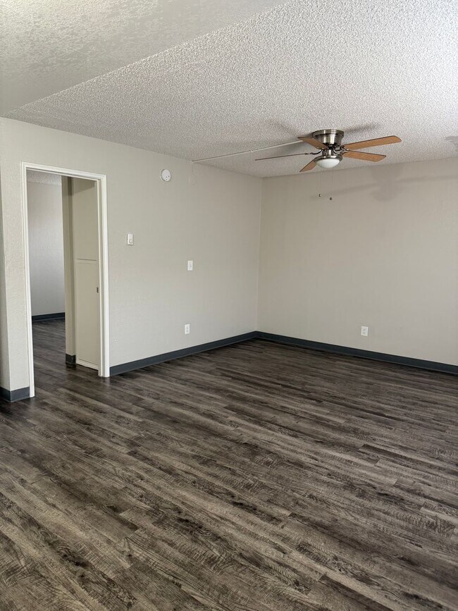 Foto del edificio - **MOVE IN SPECIAL**  Come and apply today!!