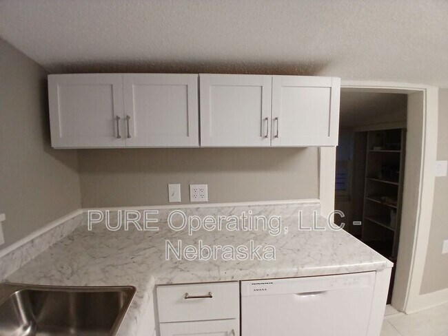 Building Photo - 3929 Patterson St