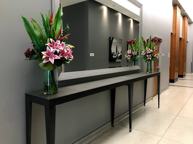 Building Photo - 100 E 14th St