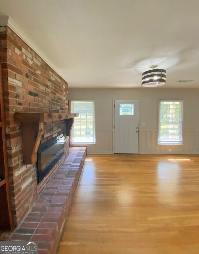 Foto del edificio - 8308 Villa Rica Hwy