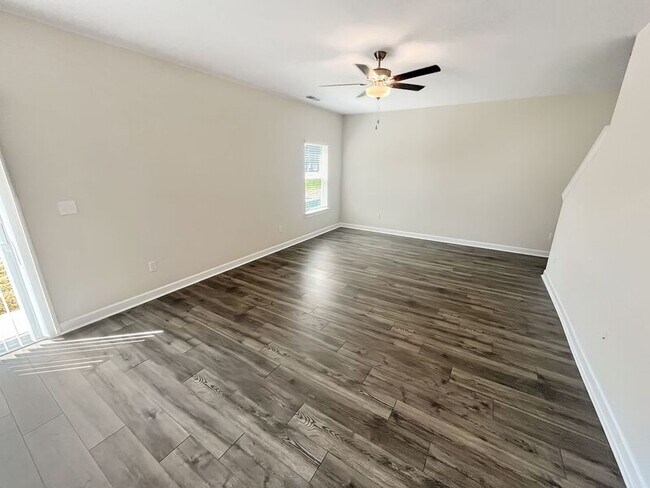 Building Photo - 2324 Valverde Way